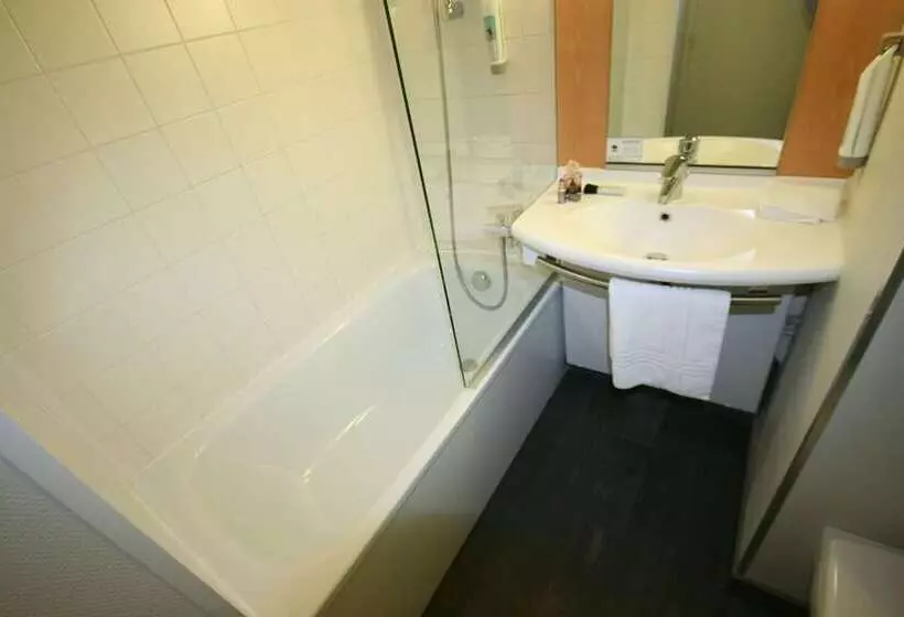 Отель Ibis Saint Malo Madeleine