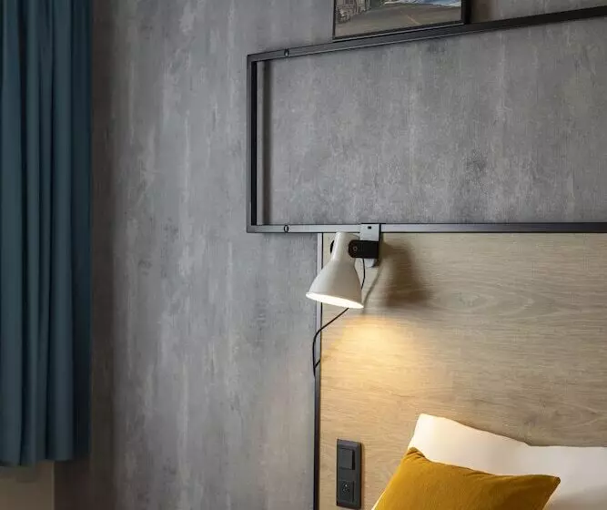 Отель Ibis Saint Malo Madeleine