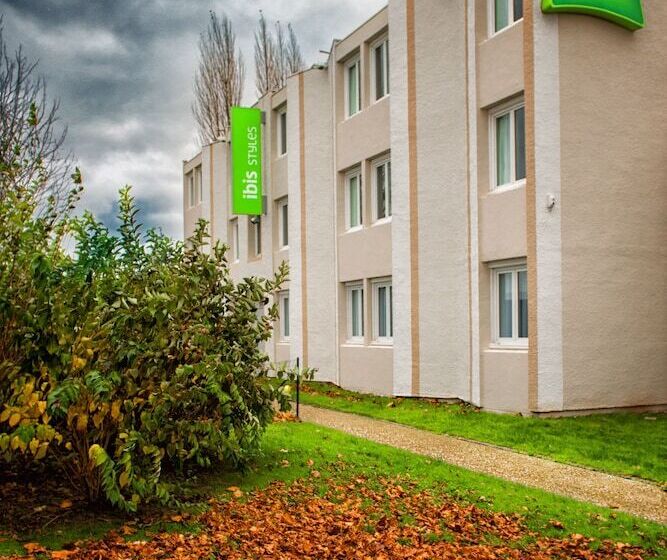 בית מלון כפרי Ibis Styles Rouen Nordbarentin