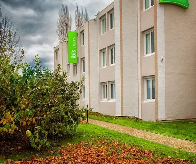 فندق Ibis Styles Rouen Nordbarentin