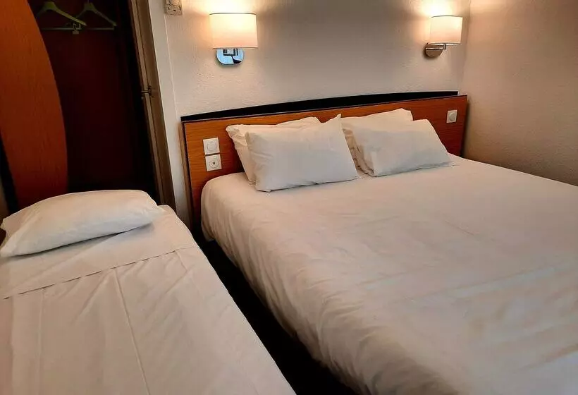 هتل Kyriad Blois Nord