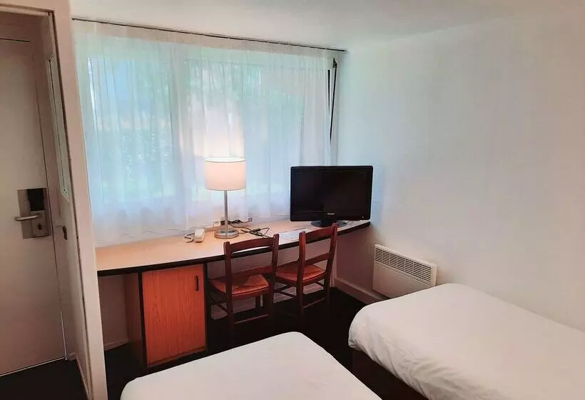 هتل Kyriad Blois Nord