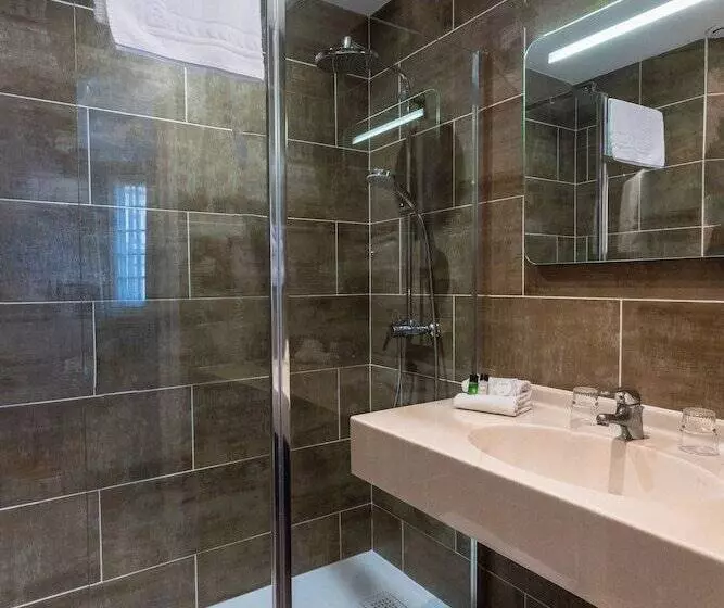 Отель Grand Hôtel De L Espérance