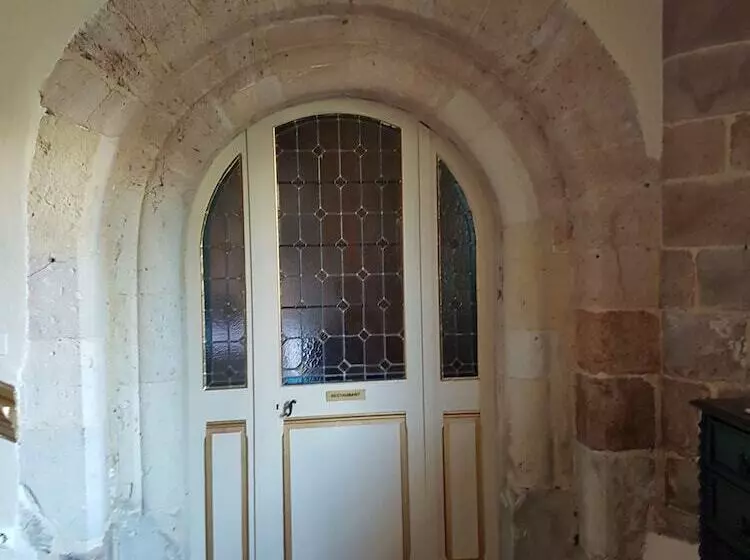 בית מלון כפרי L Hostellerie Du Chateau De Bricquebec