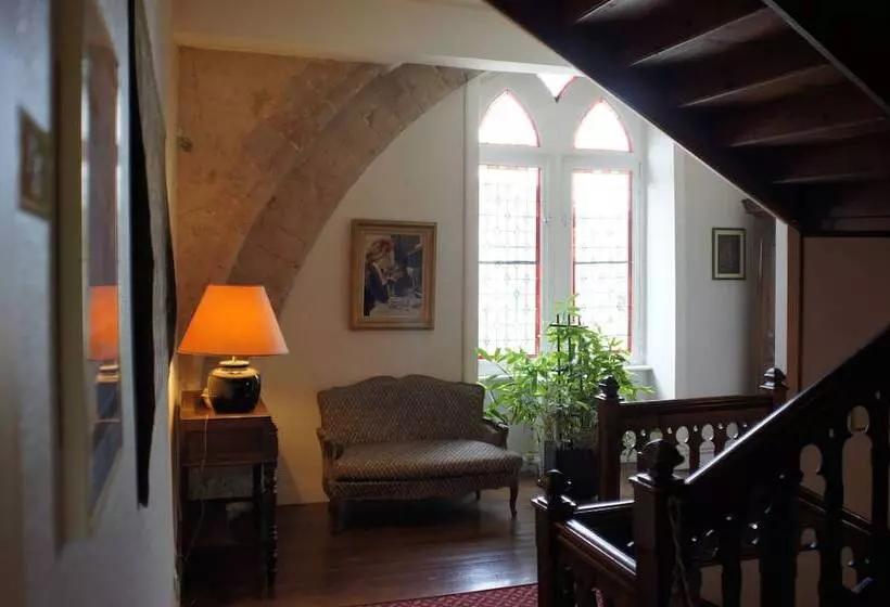 בית מלון כפרי L Hostellerie Du Chateau De Bricquebec