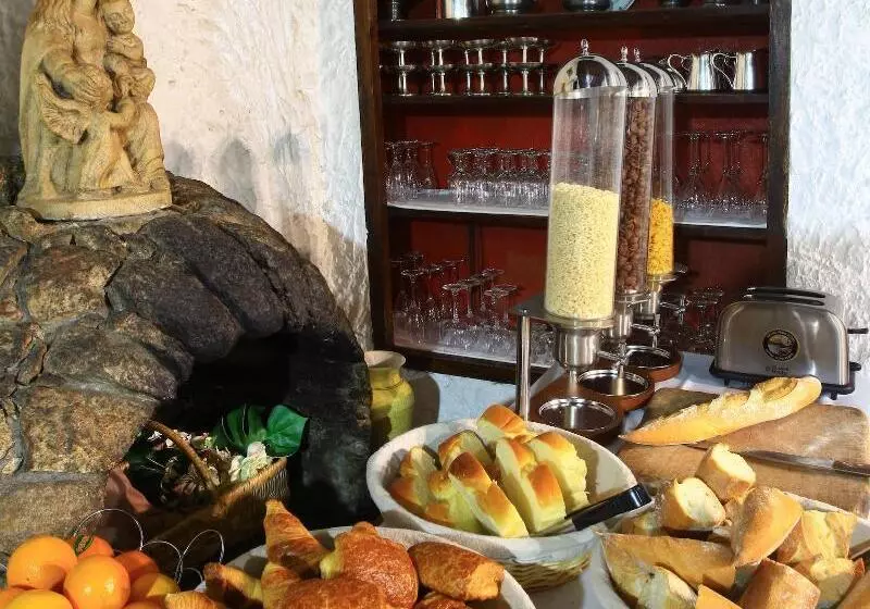 هتل Logis Hôtel La Chaumière