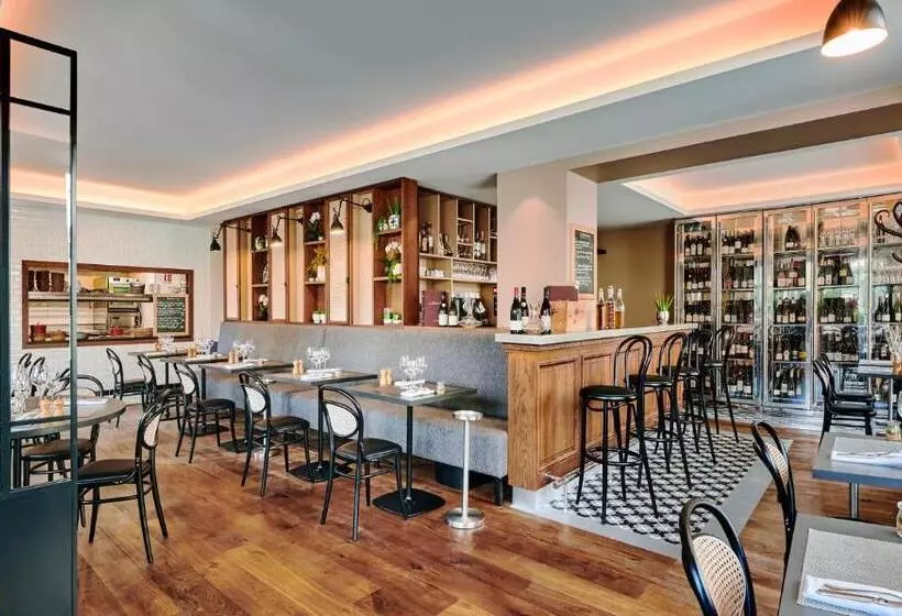 酒店 La Réserve De Beaulieu