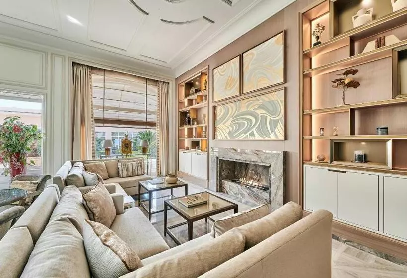 酒店 La Réserve De Beaulieu