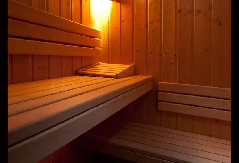 Best Western Plus La Fayette Hotel Et Spa