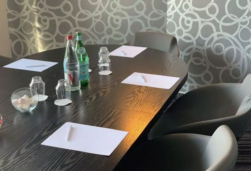 Best Western Plus La Fayette Hotel Et Spa