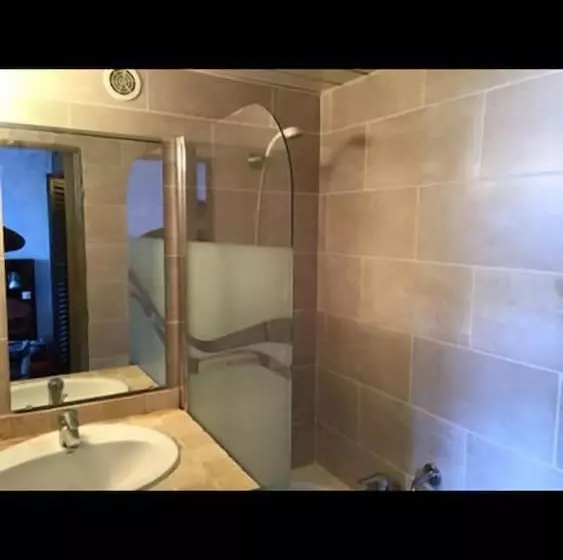 בית מלון כפרי Du Baou