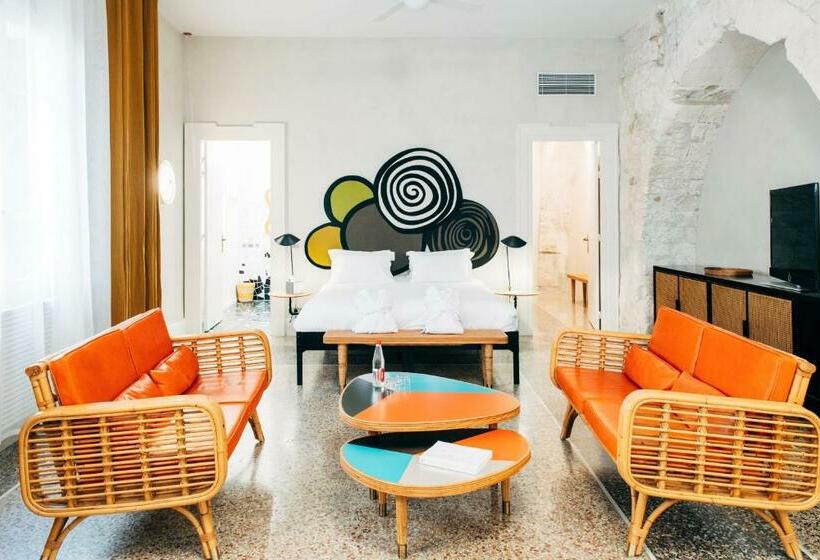 هتل Hôtel Du Cloître