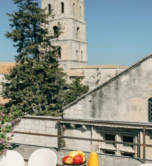 هتل Hôtel Du Cloître