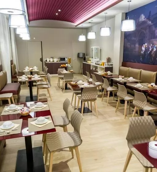 هتل Hôtel Le Châteaubriant