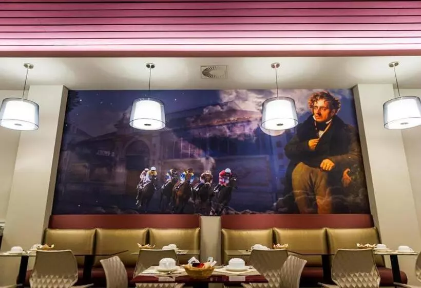 هتل Hôtel Le Châteaubriant