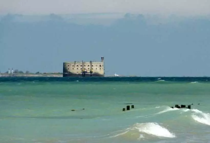 酒店 Hôtel île De Lumière