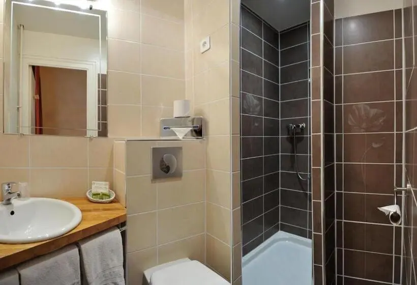 ホテル Hôtel Les Tilleuls, Bourges