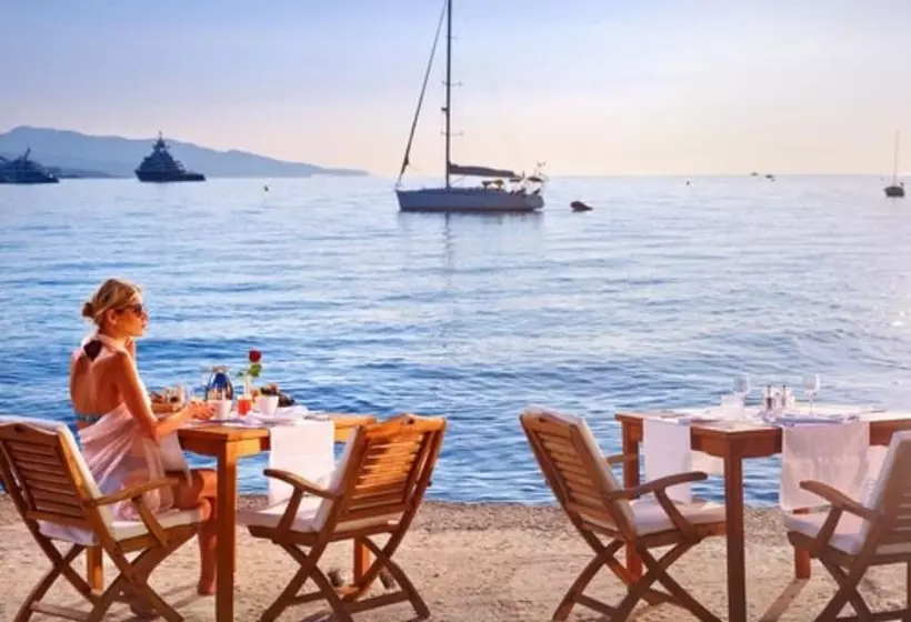 בית מלון כפרי La Voile D'or