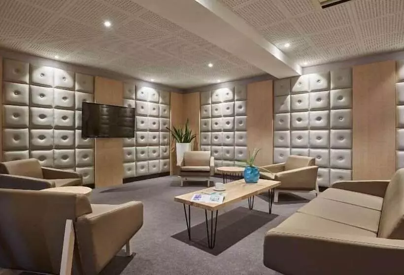 Hotel Ibis Styles Biarritz Plage