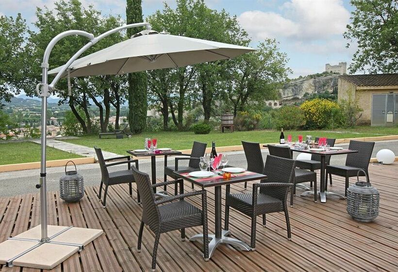 هتل Le Logis du Chateau