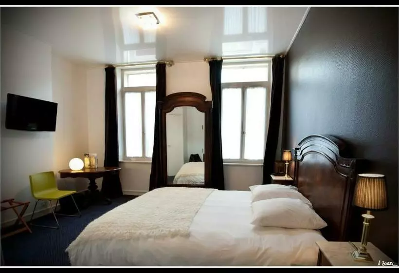 هتل Le Prieure Et La Residence