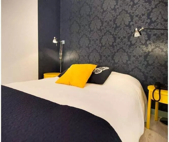 هتل Le Prieure Et La Residence