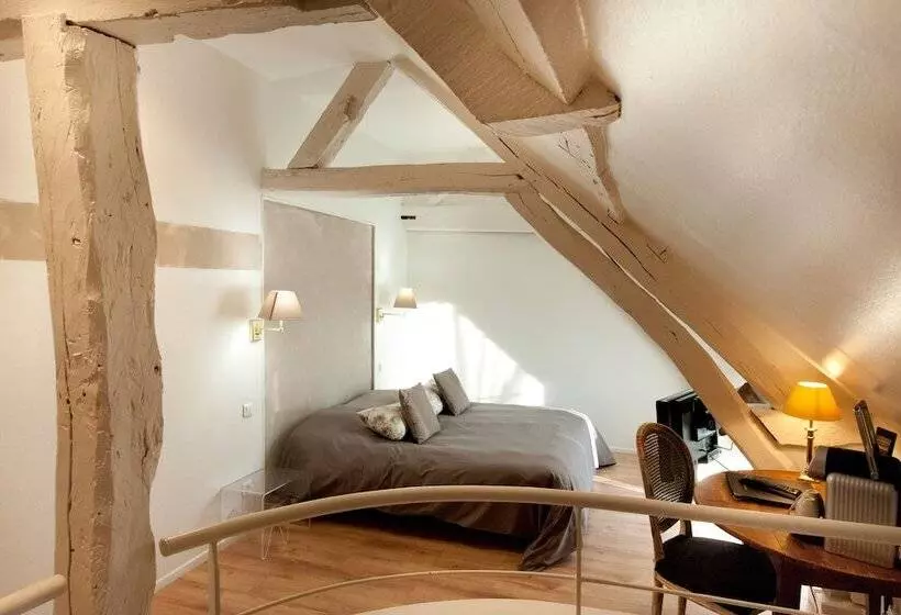 هتل Le Prieure Et La Residence