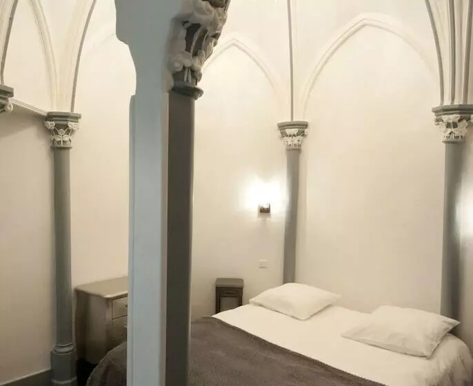 هتل Le Prieure Et La Residence