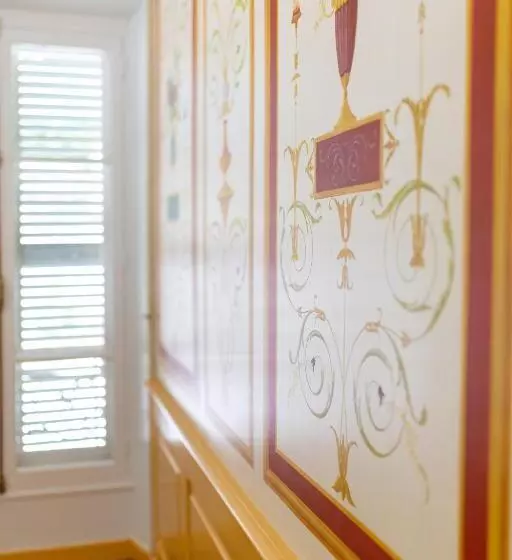 Hotel Les Frenes En Provence Château Zen