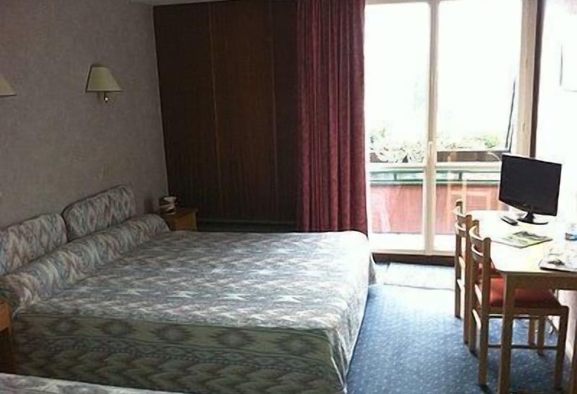 בית מלון כפרי Les Ondines