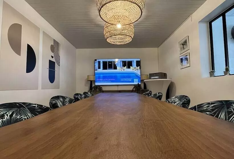 Hôtel Les Sables   Urban Style   By Logis Hotels