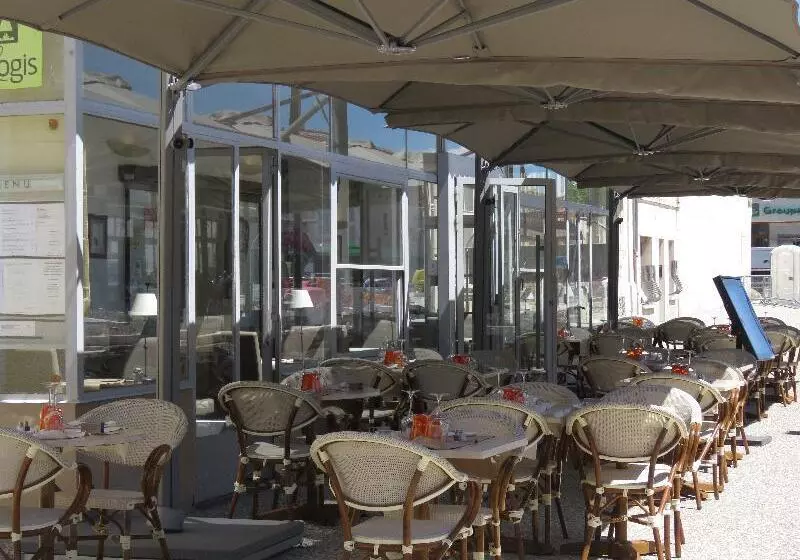 酒店 Logis Hôtel Restaurant Le Cours