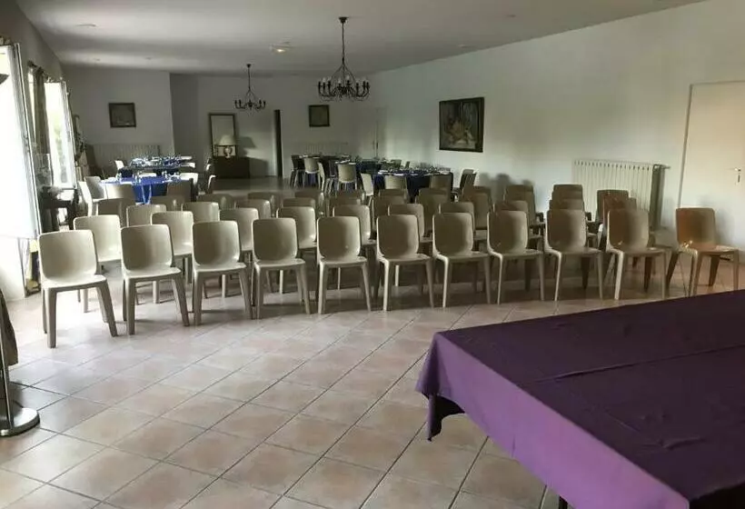 호텔 Les Pigeons Blancs