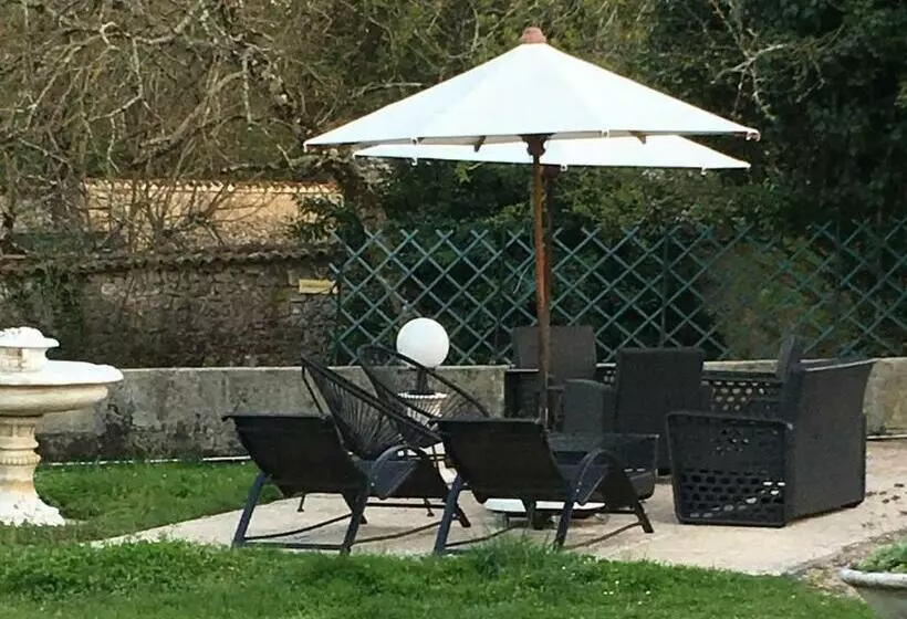 호텔 Les Pigeons Blancs