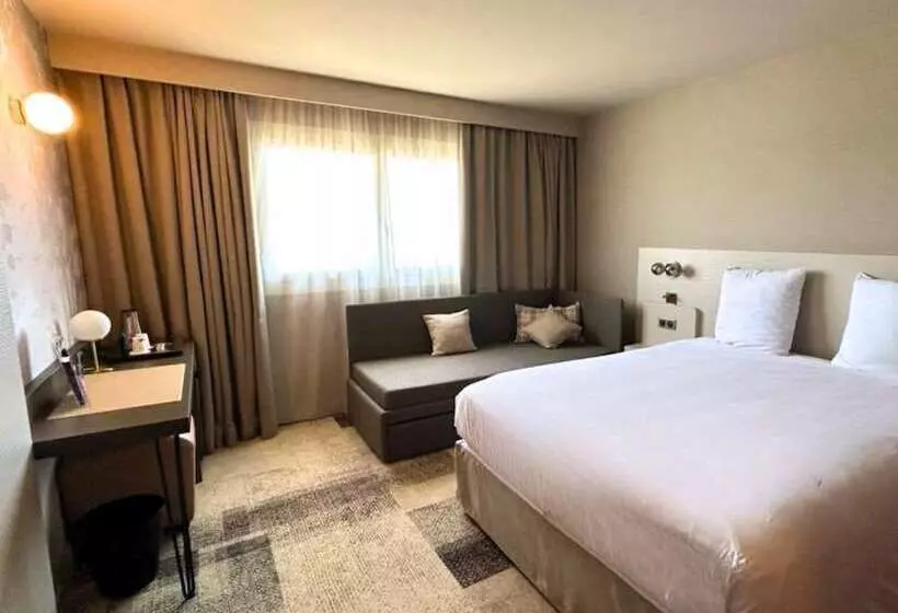 ホテル Mercure Bordeaux Lac