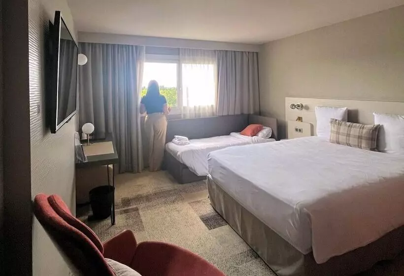 ホテル Mercure Bordeaux Lac