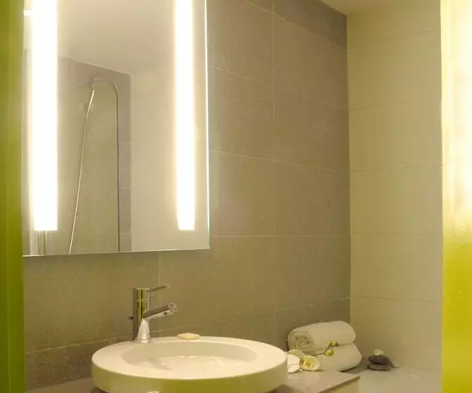 ホテル Mercure Nice Promenade Des Anglais