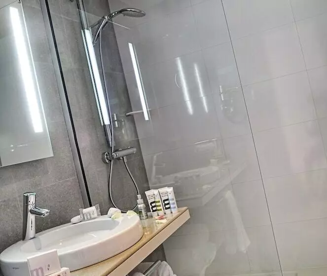 ホテル Mercure Nice Promenade Des Anglais