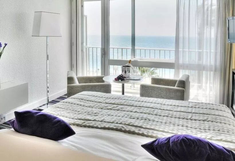 ホテル Mercure Nice Promenade Des Anglais