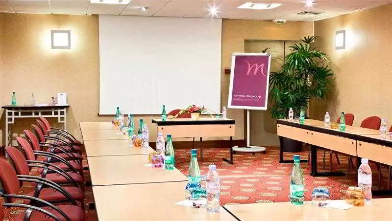 酒店 Mercure Pau Palais Des Sports