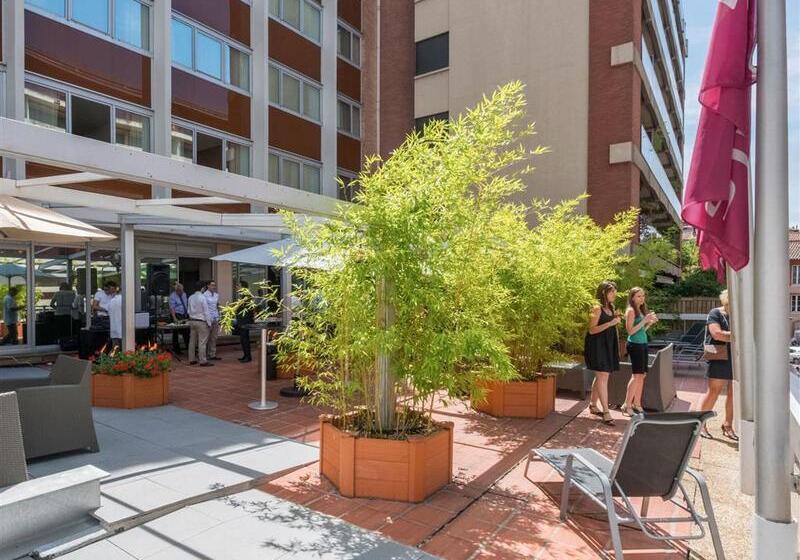 בית מלון כפרי Mercure Toulouse Centre Saintgeorges