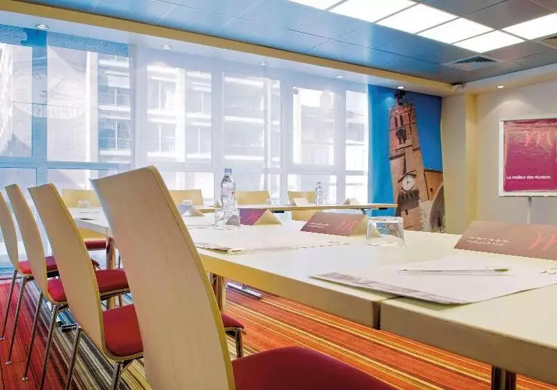 هتل Mercure Toulouse Centre Saintgeorges