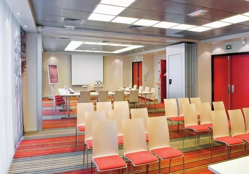 هتل Mercure Toulouse Centre Saintgeorges