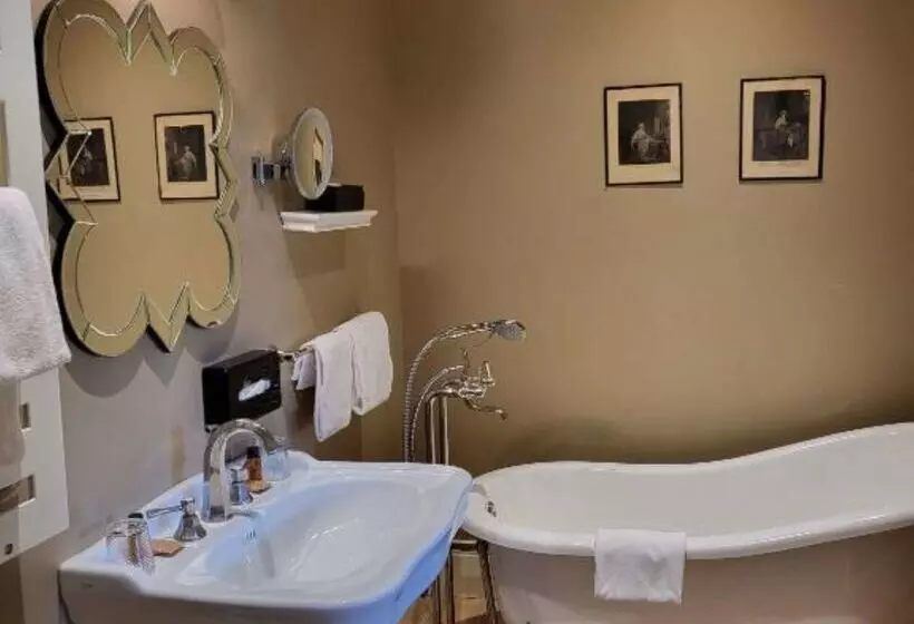 בית מלון כפרי Vendome Bw Signature Collection