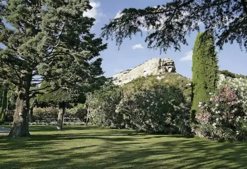 ホテル Baumanière Les Baux De Provence