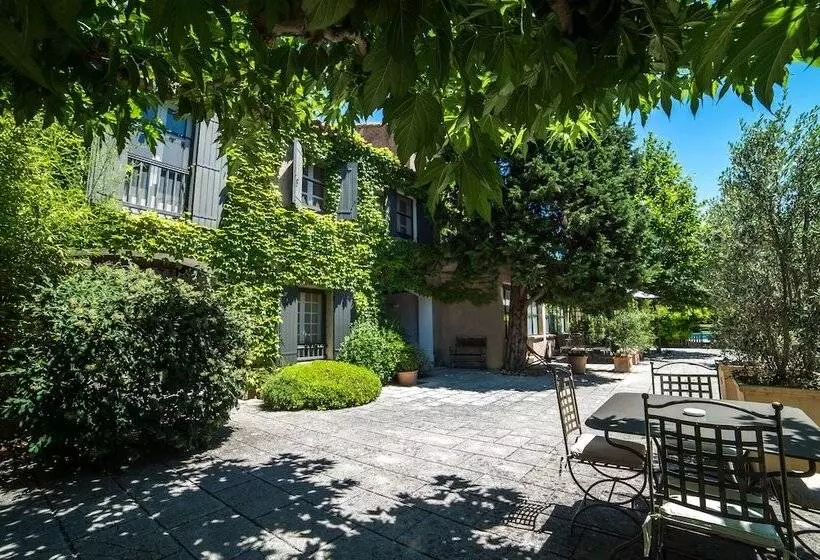 ホテル Baumanière Les Baux De Provence