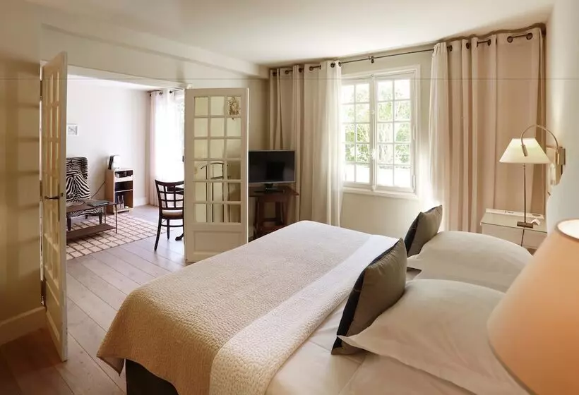 ホテル Baumanière Les Baux De Provence