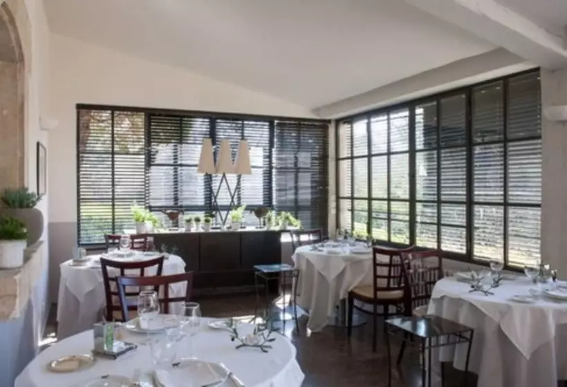 ホテル Baumanière Les Baux De Provence