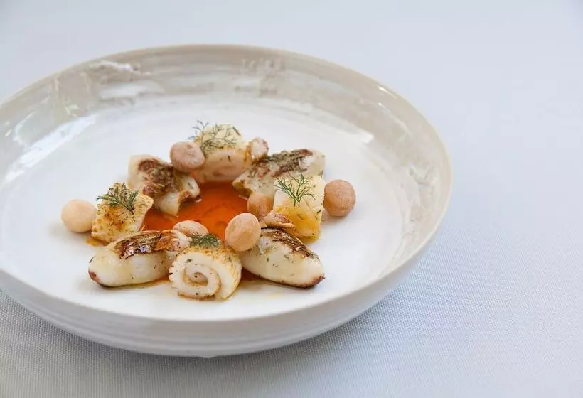 ホテル Baumanière Les Baux De Provence