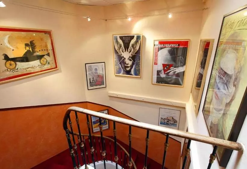 Hotel Hôtel Le Colbert